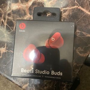 Beats earbuds